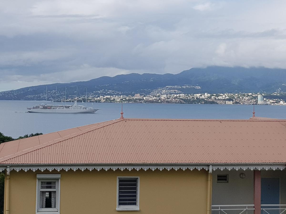 Studio Kasanaco Avec Vue La Baie De Fort De France Ле-Труа-Іле Екстер'єр фото