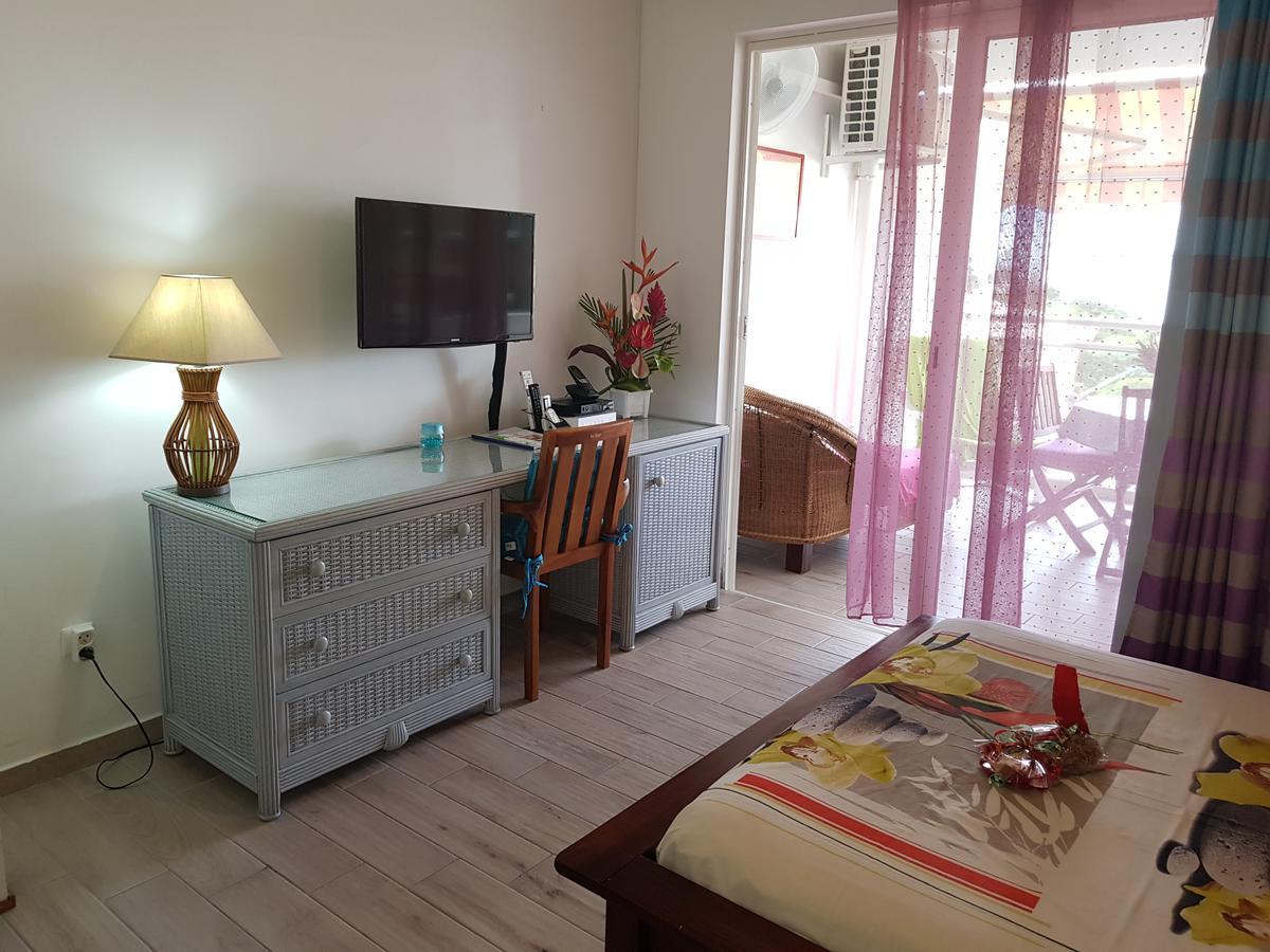 Studio Kasanaco Avec Vue La Baie De Fort De France Ле-Труа-Іле Екстер'єр фото